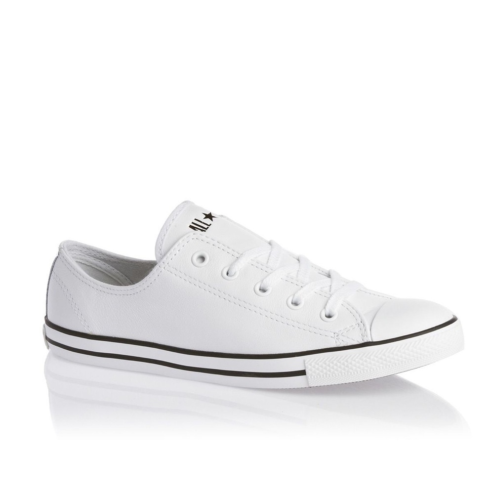 Converse white dainty ox size 6